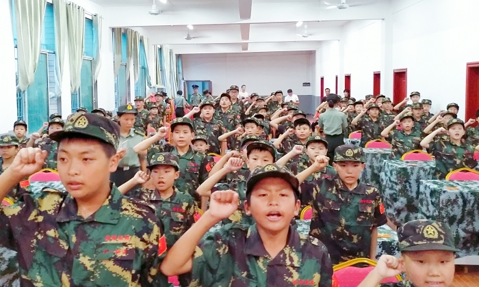 軍事夏令營收費多少