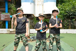 國內(nèi)少兒軍事夏令營哪里比較好