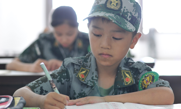 軍事夏令營(yíng)有哪些