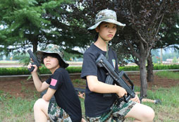 國內(nèi)值得參加的軍事夏令營有哪些？