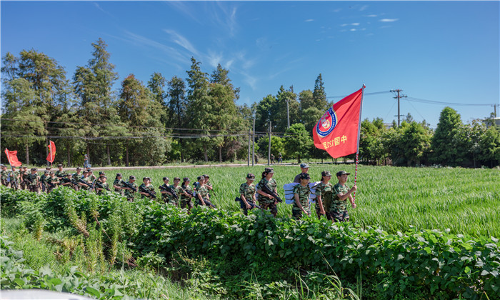 軍旅夏令營哪家機構(gòu)好