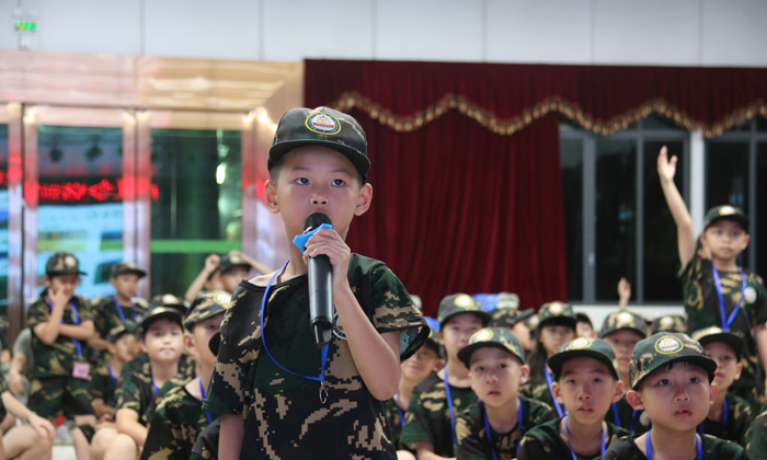 軍事化夏令營價(jià)格一覽