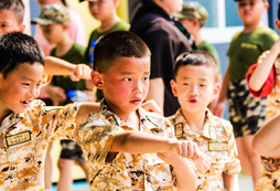 孩子們參加軍事夏令營有哪些好處