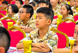 軍事夏令營(yíng)報(bào)名哪家好？揭秘專業(yè)機(jī)構(gòu)讓孩子收獲成長(zhǎng)！