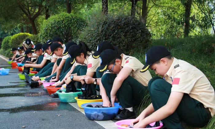 軍事夏令營(yíng).jpg