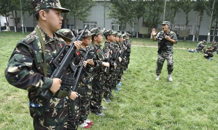 軍事夏令營七歲