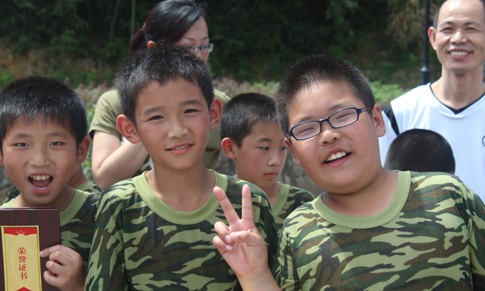 小學(xué)生軍事夏令營