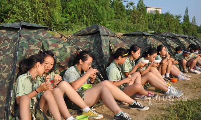 軍事勵(lì)志夏令營