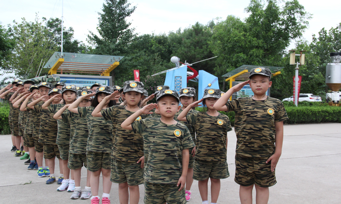 軍事夏令營.jpg