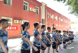 參加軍訓夏令營,5000元的課程都有哪些？