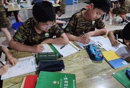 參加軍事夏令營活動(dòng)可以拿手機(jī)嗎？