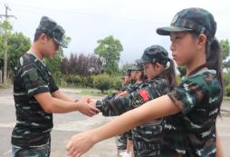 上海青少年軍事夏令營怎么樣？