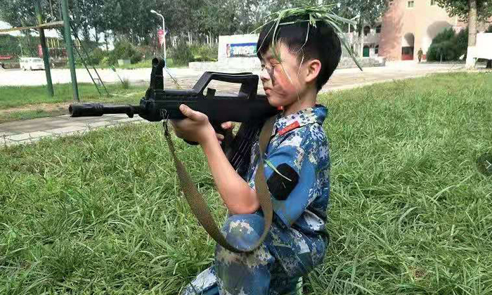 標準的戰(zhàn)術姿勢