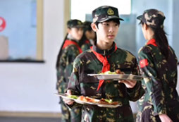 軍訓(xùn)夏令營(yíng)效果如何？熱門機(jī)構(gòu)推薦