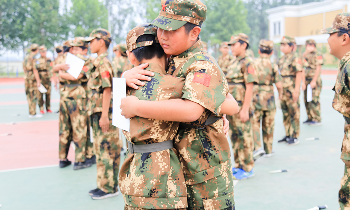 軍訓(xùn)夏令營哪家好
