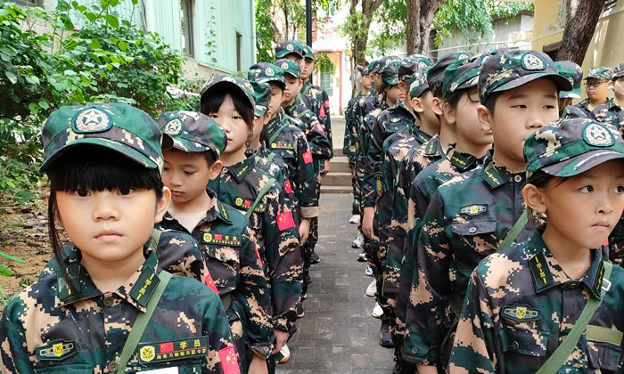 軍訓(xùn)夏令營報名費用