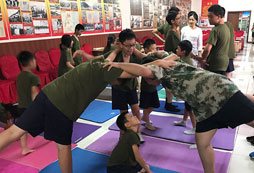 青少年參加軍訓(xùn)夏令營有什么益處？