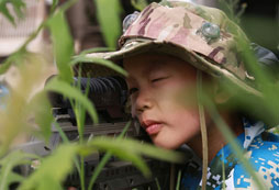 貴陽(yáng)暑期軍訓(xùn)夏令營(yíng)培養(yǎng)孩子積極的情懷