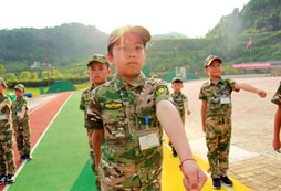 深圳軍訓(xùn)夏令營(yíng)有用嗎？能幫助孩子改掉壞習(xí)慣嗎？