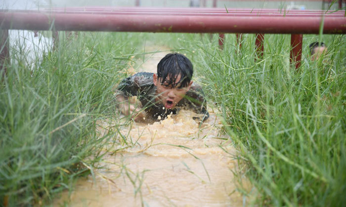 孩子參加軍訓夏令營的好處