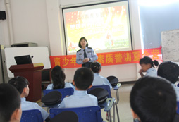 想在汕尾參加中學(xué)生夏令營(yíng)哪里可以有？
