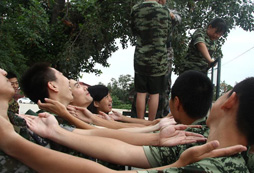 九一同桌領袖夏令營對青少年成長的幫助有哪些？