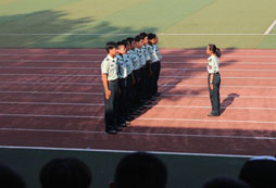 參加康定軍訓(xùn)夏令營(yíng)對(duì)孩子有什么好處？