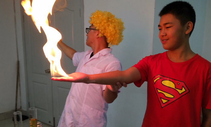 青少年科學夏令營