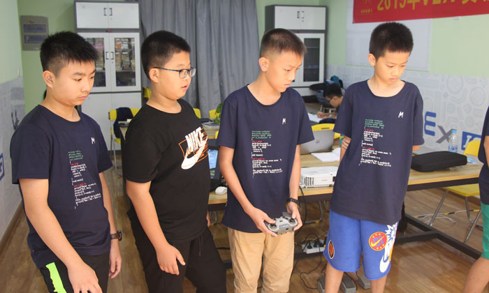 小學(xué)生科技夏令營(yíng)怎么收費(fèi)