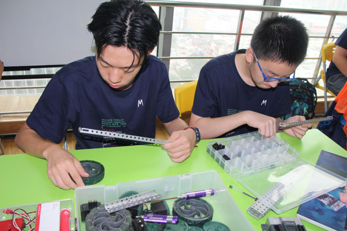 有什么兒童編程類夏令營(yíng)