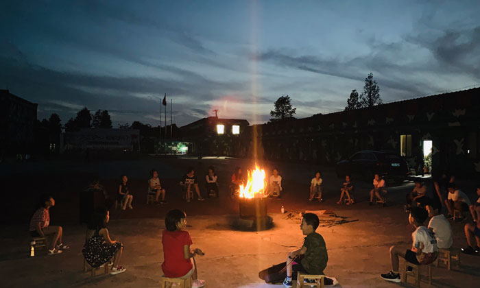 篝火晚會(huì)1