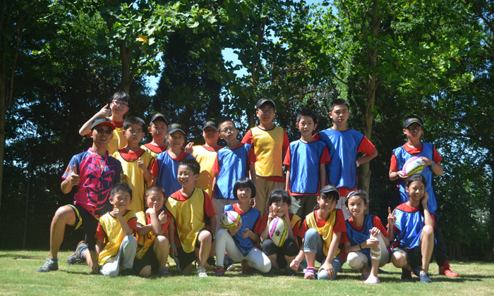 橄欖球小分隊(duì)合影