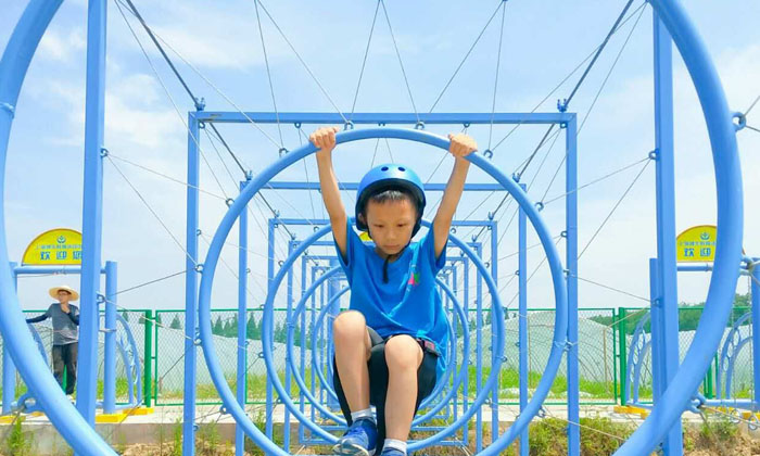 快樂121夏令營拓展訓(xùn)練