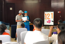 孩子去快樂(lè)121素質(zhì)教育夏令營(yíng)需要注意些什么？