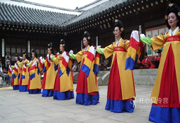 韓國(guó)游學(xué)夏令營(yíng)的費(fèi)用包含哪些？