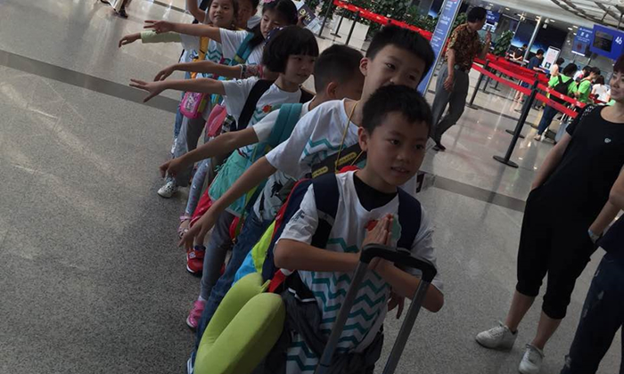 中學(xué)生參加韓國夏令營會參觀到什么？