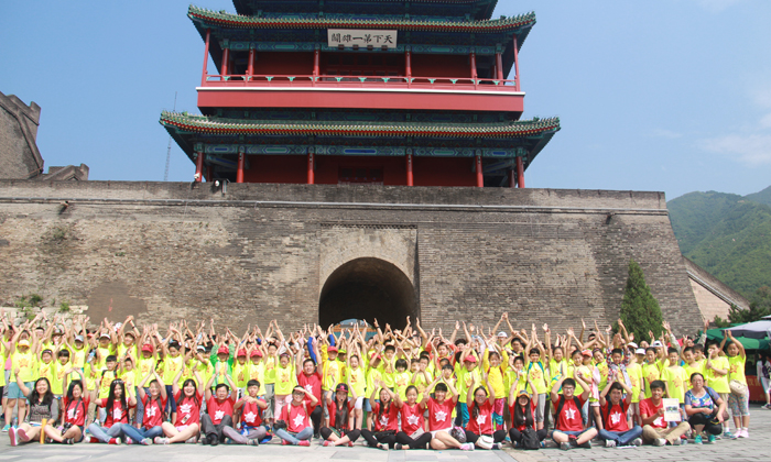 學(xué)生參加口語夏令營暢游首都名校名跡！