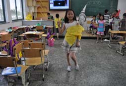 口語(yǔ)夏令營(yíng)優(yōu)勢(shì)之趣味雙語(yǔ)教學(xué)