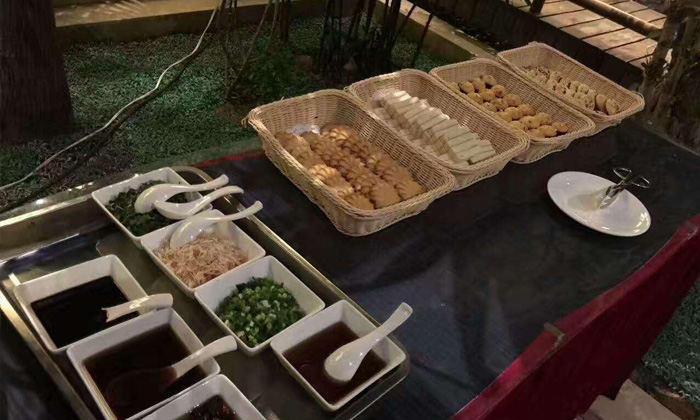 享受美食