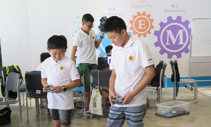 感受純正的機器人教育提升對先進技術的認知度