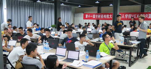 教學與實踐相結合