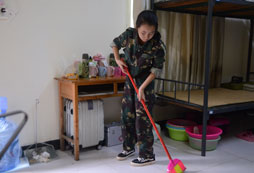打掃宿舍