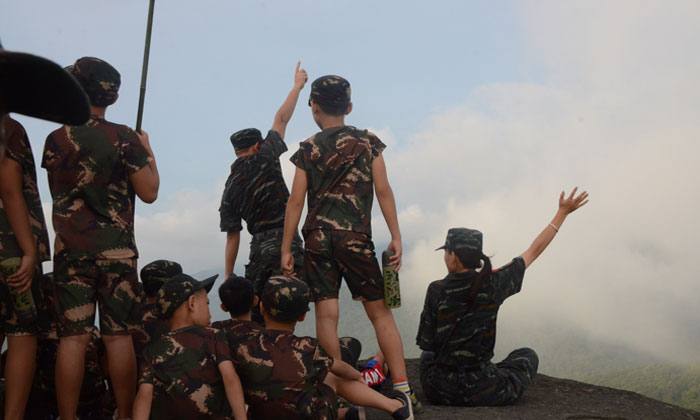 大山之上的我們