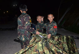 來著自信的笑容