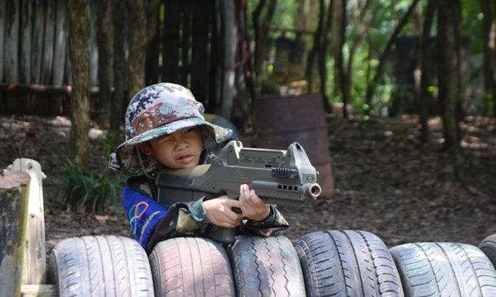  小心我已經(jīng)瞄準(zhǔn)你了