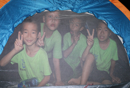 我與我的小伙伴一起搭的帳篷