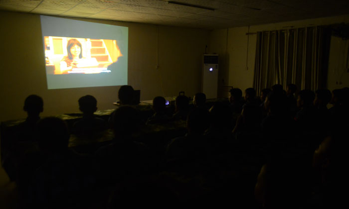  認(rèn)真看電影2