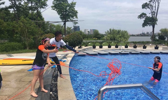 與教練一起做活動(dòng)