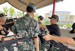連云港軍事夏令營幫助孩子圓軍人夢想