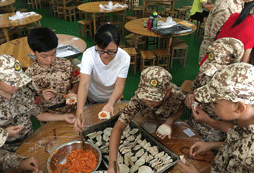 麗江軍事夏令營飲食住宿環(huán)境怎么樣？